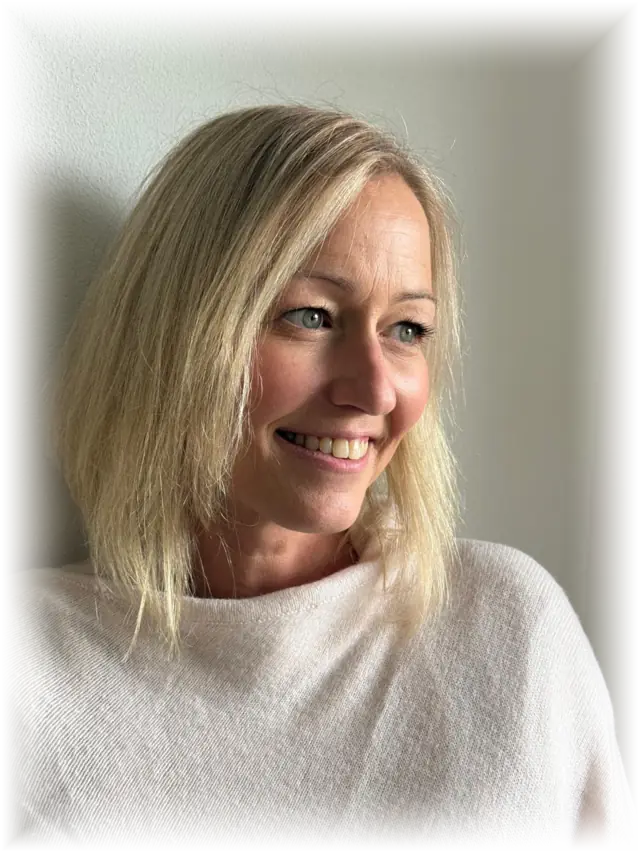 Maresa Gutöhrlein in ihrer Praxis
